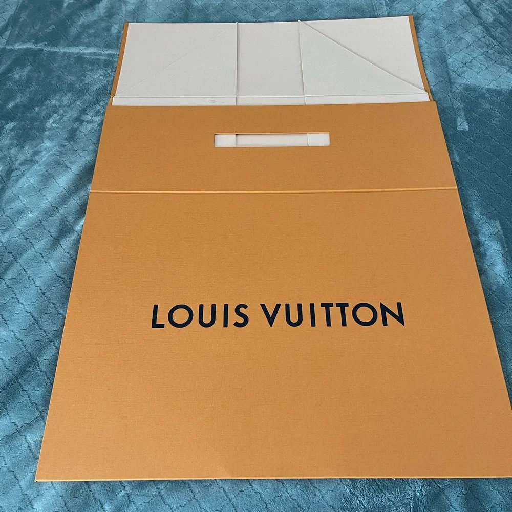 Louis Vuitton box extra large #2